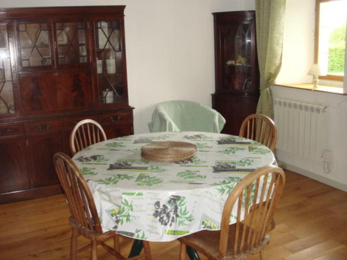 Captivating 2-Bed House With Log Burner In Kérien מראה חיצוני תמונה