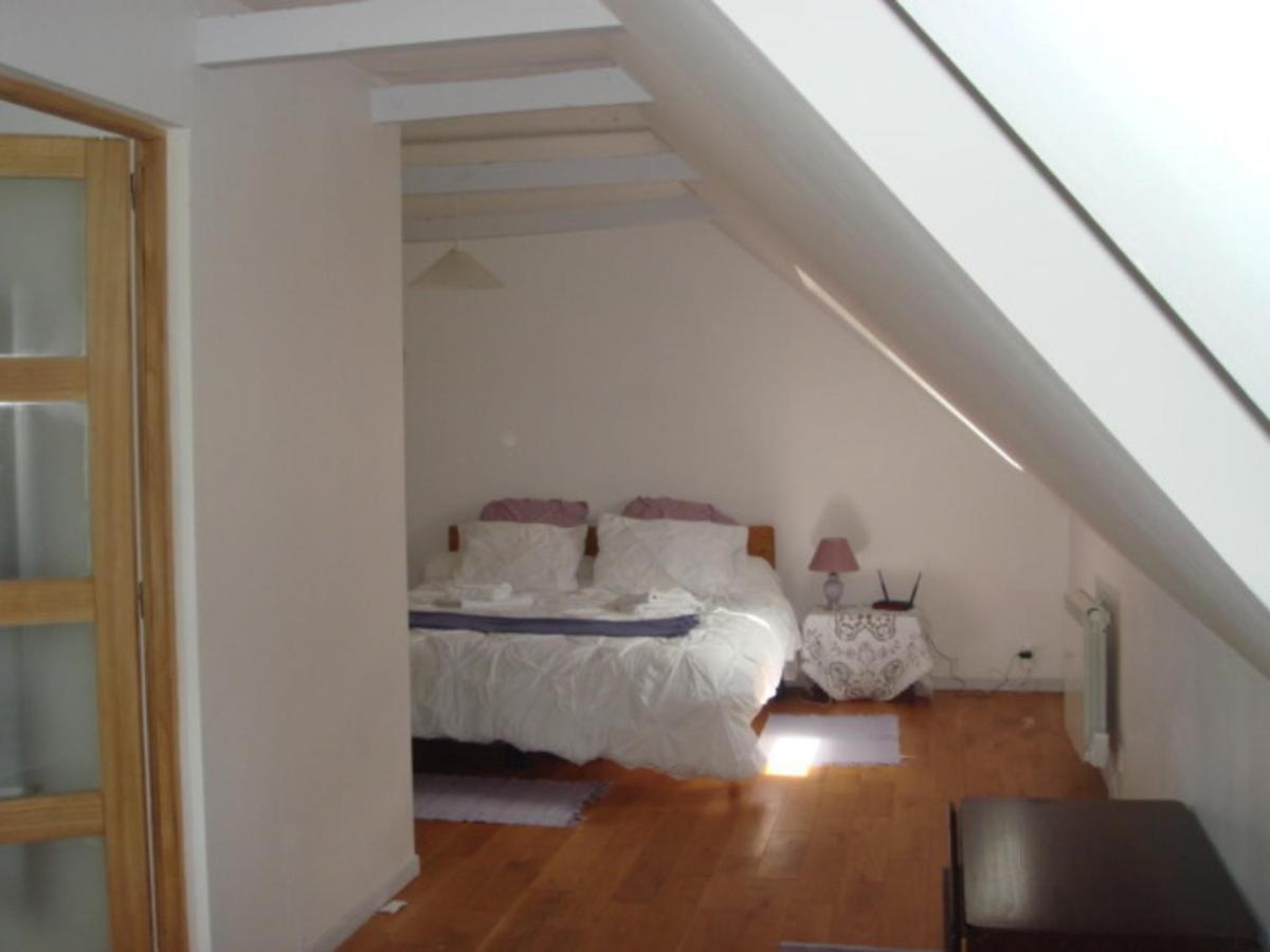 Captivating 2-Bed House With Log Burner In Kérien מראה חיצוני תמונה